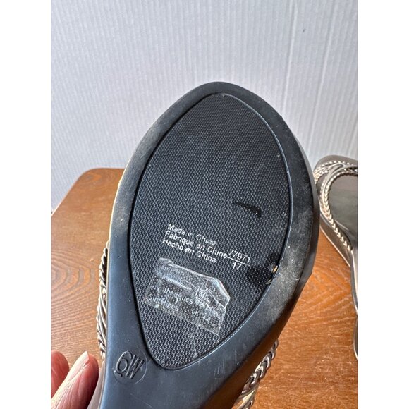 Predictions Women's  Charming Metallic Slide Sandals  Size 6W Sku 2937 - Picture 5 of 6